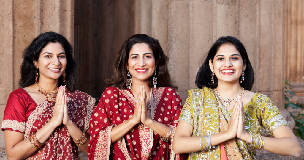 Backpacking Through Asia: Follow Local Etiquette